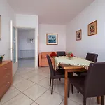 Apartment Jenny Br 2 Porec