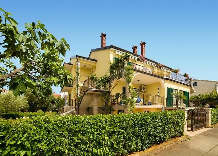 Jenny Br 2 Πόρετς