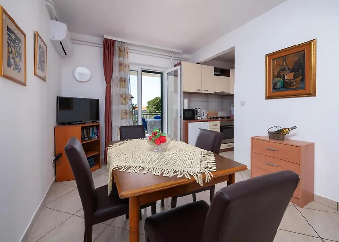 Jenny Br 2 Πόρετς